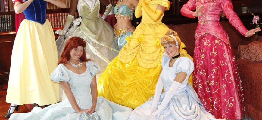 10 фактов о принцессах и персонажах тематических парков Диснея