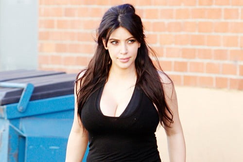 Самые Богатые ТелеведущиеКим Кардашьян (150 миллионов долларов) Kim Kardashian ($150 Million)