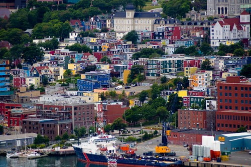 Топ-10 самых красочных городов мираСент-Джонс, Ньюфаундленд и Лабрадор, Канада (St. John’s, Newfoundland and Labrador, Canada)